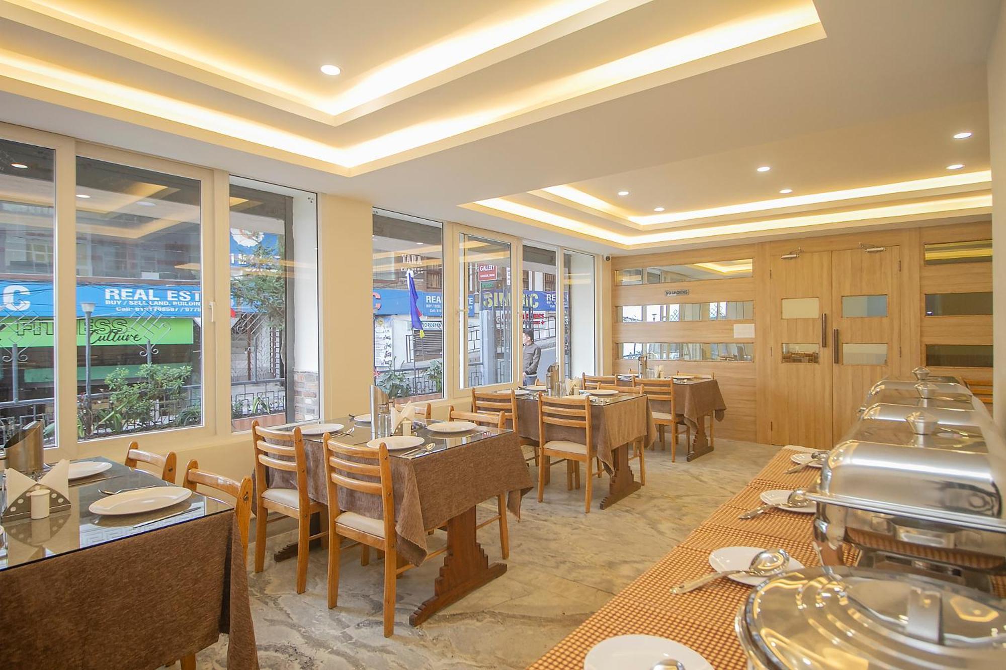 Hotel Tibet Gallery Gangtok Dış mekan fotoğraf